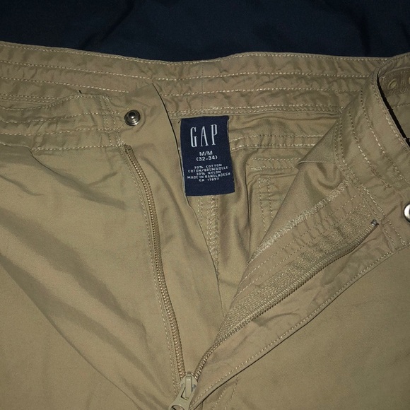 GAP Pants (M 32-34) - Picture 3 of 6